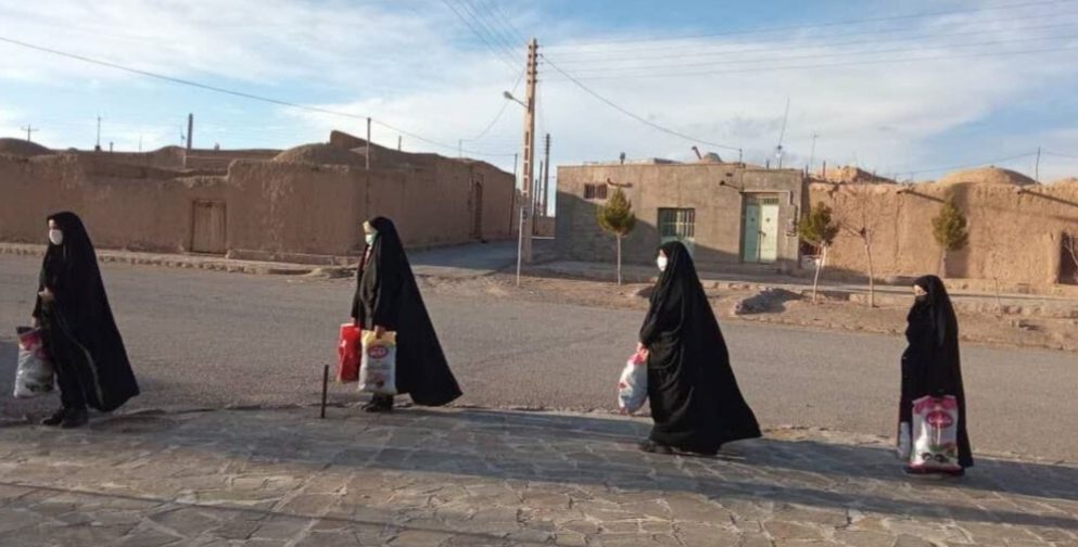 تلاشهای قابل تقدیر یک همسر طلبه در حوزه خانواده؛ از وساطت در ازدواج جوانان تا ترغیب بانوان به فرزندآوری تلاشهای قابل تقدیر یک همسر طلبه در حوزه خانواده؛ از وساطت در ازدواج جوانان تا ترغیب بانوان به فرزندآوری