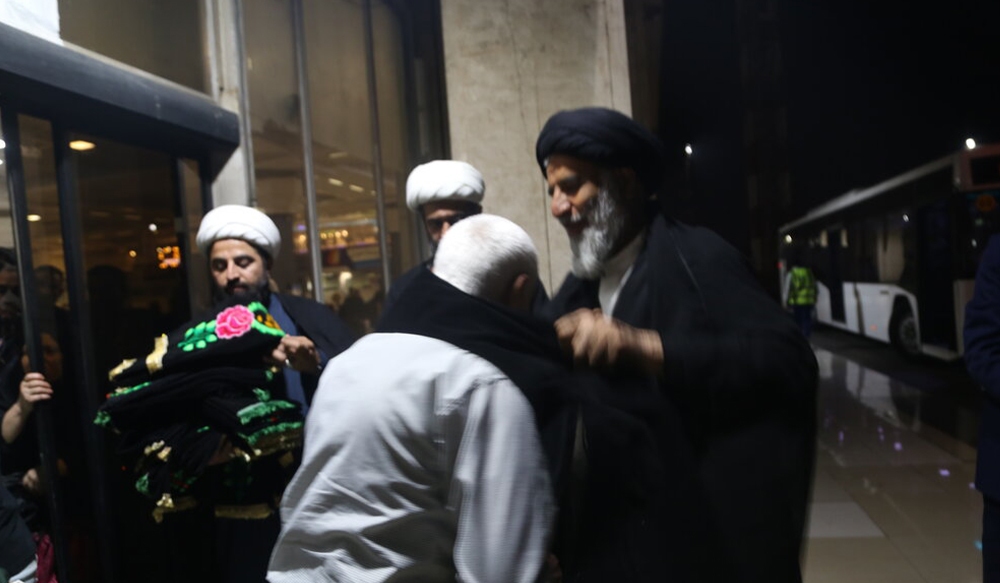 بدرقه موکب داران عراقی در اهواز برگزار شد/گزارش تصویری
