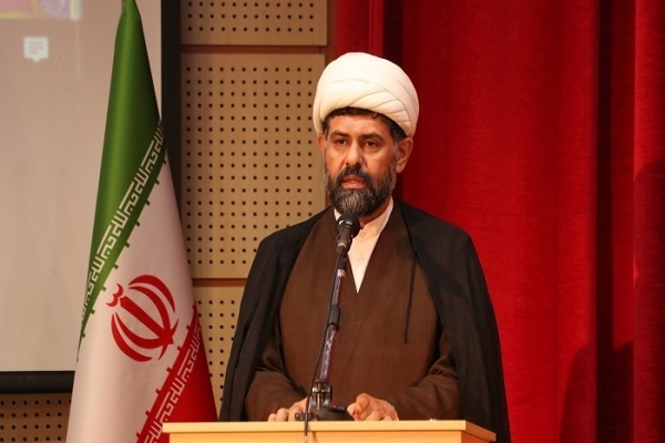 جامعه قرآنی «تبیین» را جدی بگیرد جامعه قرآنی «تبیین» را جدی بگیرد