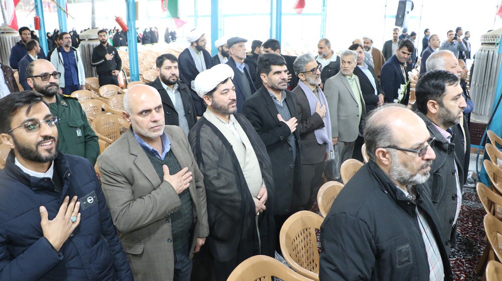 پرسنل اداره کل تبلیغات اسلامی در مراسم جشن آغاز دهه فجر انقلاب اسلامی حضور یافتند