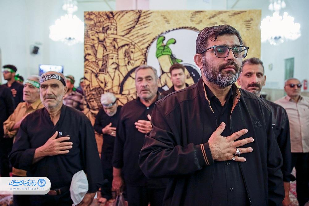 اجتماع عزاداران گلستانی‌ها در حرم مطهر رضوی