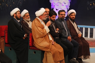 حضور مجموعه‌های مردمی و کارکنان تبلیغات اسلامی قزوین در برنامه زنده تلویزیونی
