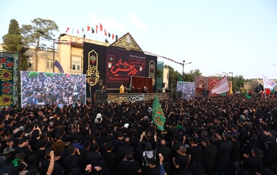اجتماع مردمی «یوم‌الحسین (ع)» در اصفهان برگزار شد