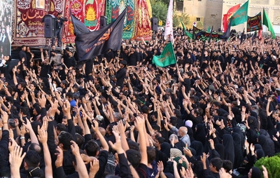 اجتماع مردمی «یوم‌الحسین (ع)» در اصفهان برگزار شد