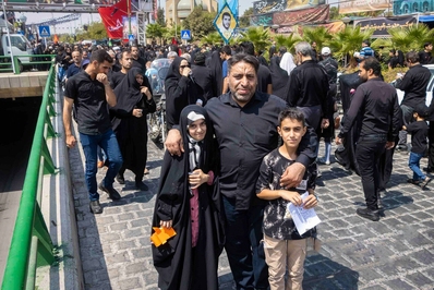 کودکان و نوجوانان در پیاده روی جاماندگان اربعین