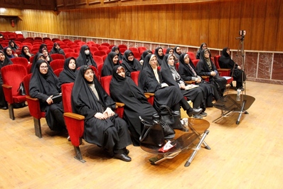 برگزاری دوره تربیت مربی فهم قرآن در دبستان برگزار شد