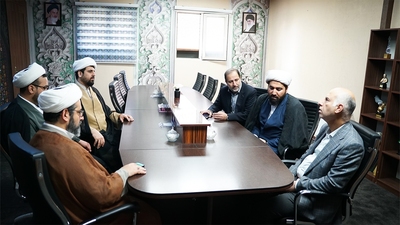 بازدید رئیس سازمان مدیریت و برنامه ریزی خوزستان از مرکز رسانه