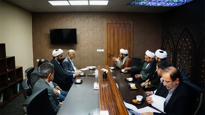 بازدید رئیس سازمان مدیریت و برنامه ریزی خوزستان از مرکز رسانه