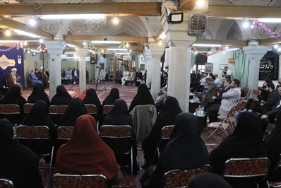دیدار جمعی از شعرا و مداحان اهل بیت (ع) با امام جمعه قزوین