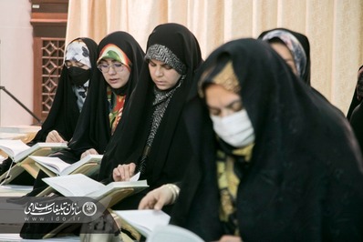 جزءخوانی قرآن کریم در مصلی تبریز