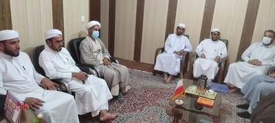 دیدار ائمه جمعه اهل سنت بندر لنگه با اداره تبلیغات اسلامی