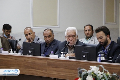 دیدار روسای شورای هیئات مذهبی و کانون مداحان استان اصفهان با استاندار