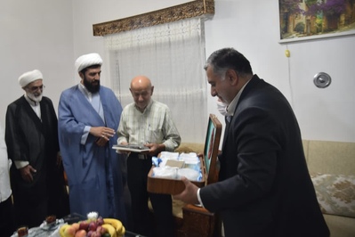 تجلیل مدیرکل تبلیغات اسلامی گلستان از پیرغلامان اهل بیت (ع)