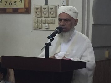 مراسم «آیین برادری» در حوزه علمیه اهل سنت قشم برگزار شد