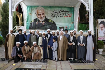 حضور مدیرکل و رؤسای تبلیغات اسلامی استان اصفهان در گلستان شهدای کرمان