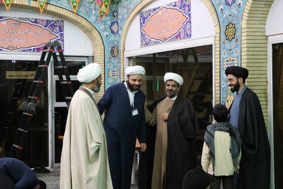 مدیر کل تبلیغات اسلامی اصفهان از معتکفین مساجد بازدید کرد