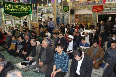 مدیر کل تبلیغات اسلامی اصفهان از معتکفین مساجد بازدید کرد