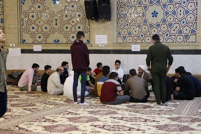 مدیر کل تبلیغات اسلامی اصفهان از معتکفین مساجد بازدید کرد