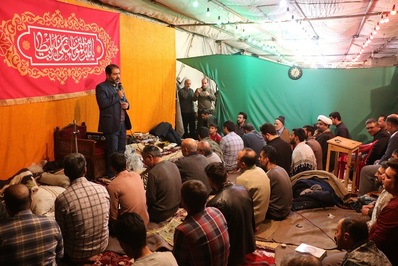 استاندار و مدیر کل تبلیغات اسلامی استان اصفهان از مساجد دانش آموزی اعتکاف بازدید کردند