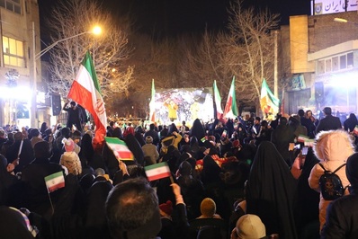 پویش پرچم افتخار در جشن بزرگ ملت برگزار شد