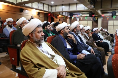 همایش مهدی یاوران با حضور امامان محله، ائمه جماعات و مبلغین شاخص