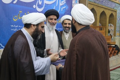 محفل انس با قرآن کریم ویژه طلاب خوزستانی برگزار شد