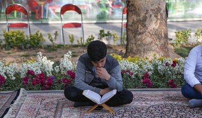 مراسم جزء خوانی قرآن در گذر فرهنگی چهارباغ اصفهان