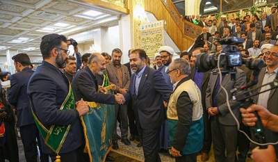 هجدهمین نمایشگاه قرآن و عترت اصفهان گشایش یافت