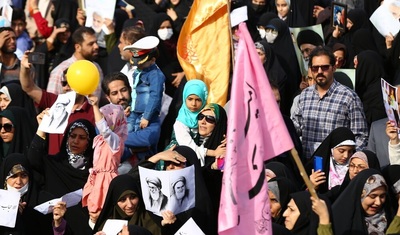 اجتماع بزرگ مردمی مدافعان حریم خانواده ‎‎در اصفهان‎‎