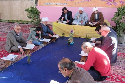 برگزاری محفل قرآنی و جشن میلاد امام مجتبی در حسینیه شهدای فریدونشهر