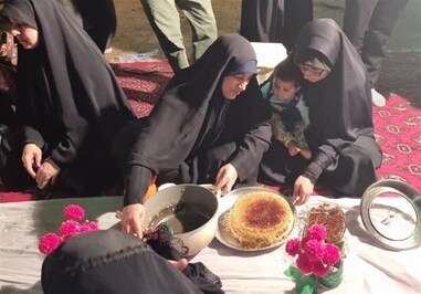 پیوستن بانوان اهوازی به پویش «مقلوبه» + عکس