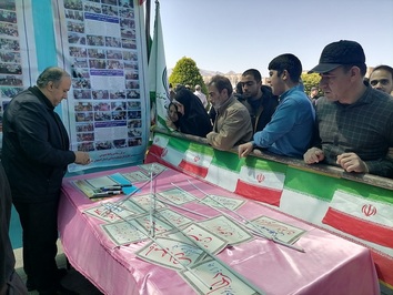استقبال گسترده از بخش خوشنویسی صلواتی غرفه روز قدس