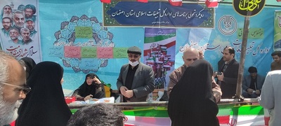 برپایی غرفه فرهنگی توسط دبیرستان علوم و معارف اسلامی صدرا