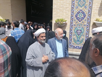 تشییع پیکر آیت‌الله حاج میرزا محمدتقی مجلسی‌ اصفهانی