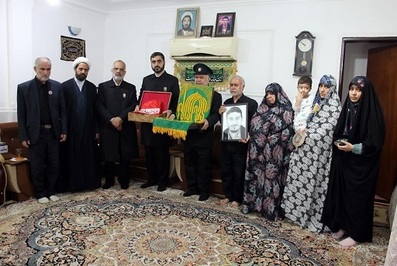 حضور خدام رضوی به همراه پرچم متبرک آستان قدس در علی آبادکتول
