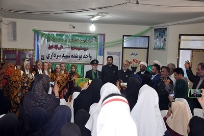 حضور خدام رضوی به همراه پرچم متبرک آستان قدس در علی آبادکتول