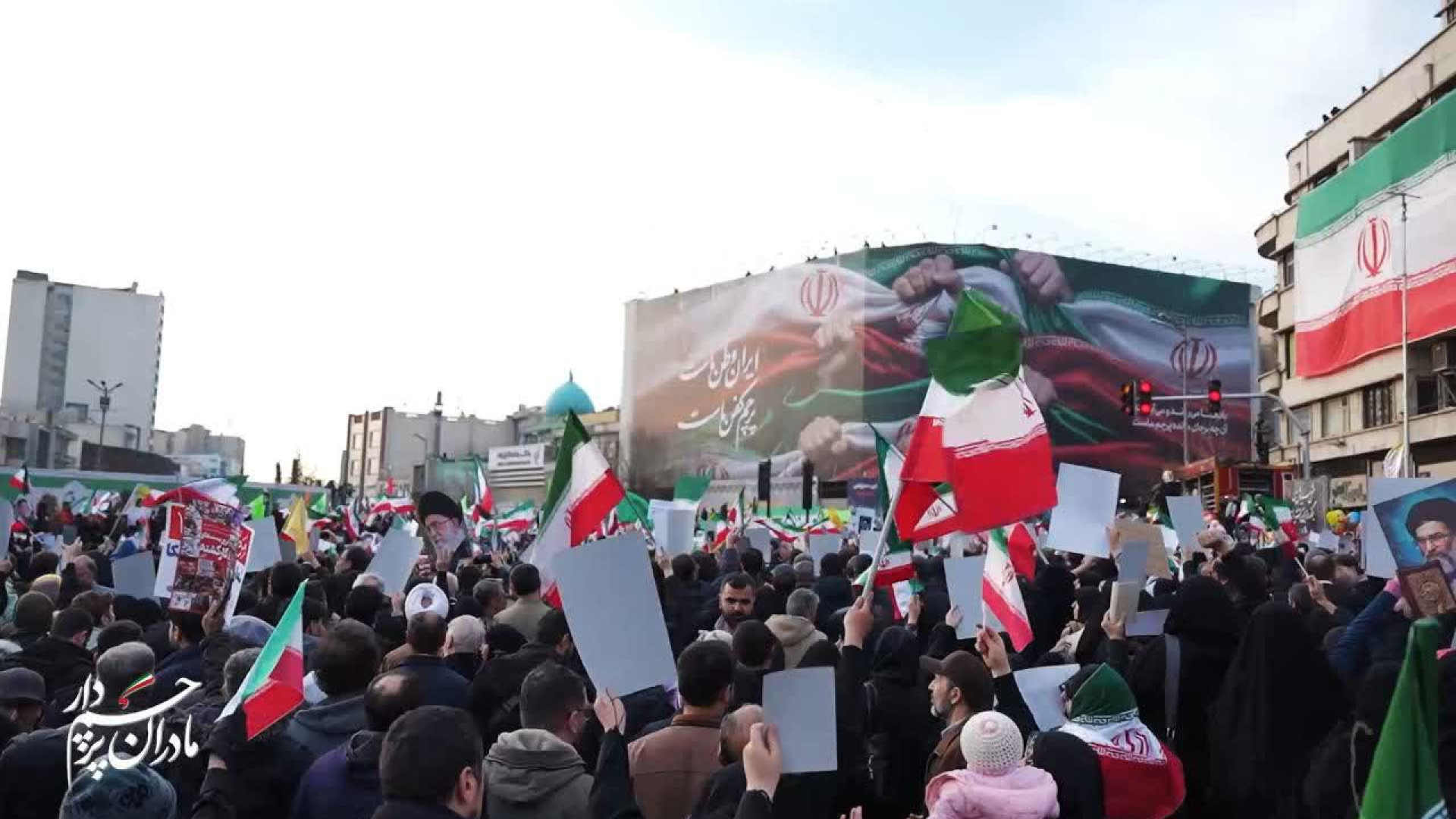 مرکز راهبری و هم‌آهنگی بانوان|پویش ملی «مادران پرچمدار»؛