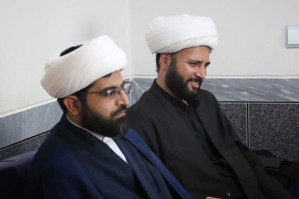 دیدار معاونان فرهنگی با ماموستا ملا رسول ابوالمحمدی در سقز