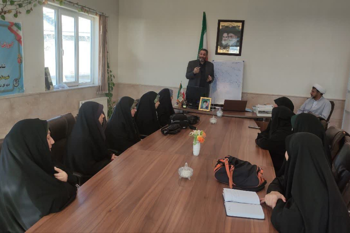 برگزاری دوره تدبر سطح 2 قرآن کریم شهرستان صحنه