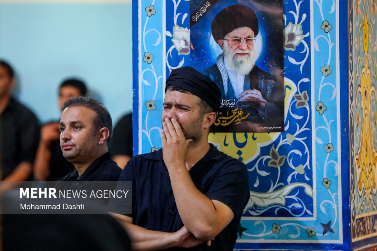 آیین سنتی «طشت گذاری» در مسجد جامع جامع اردبیل