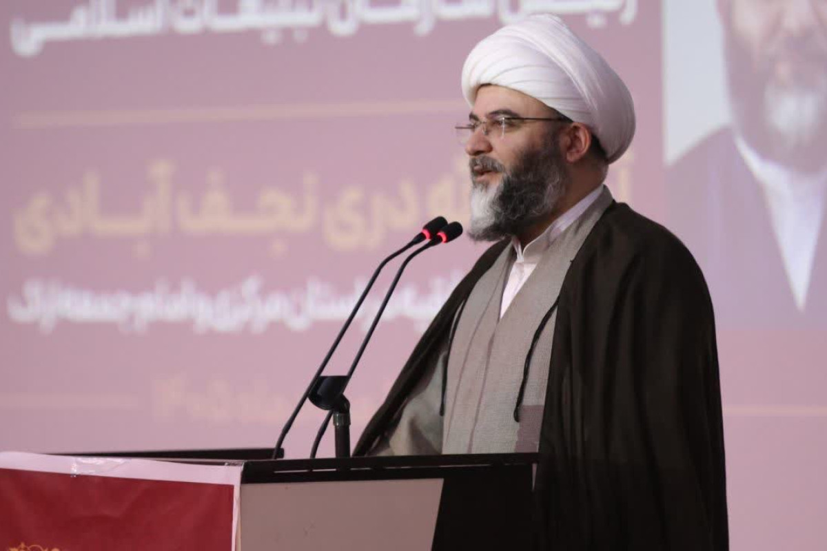 همایش استانی روز جهانی مسجد و معرفی مسجد برتر استان مرکزی با حضور حجت‌الاسلام محمد قمی