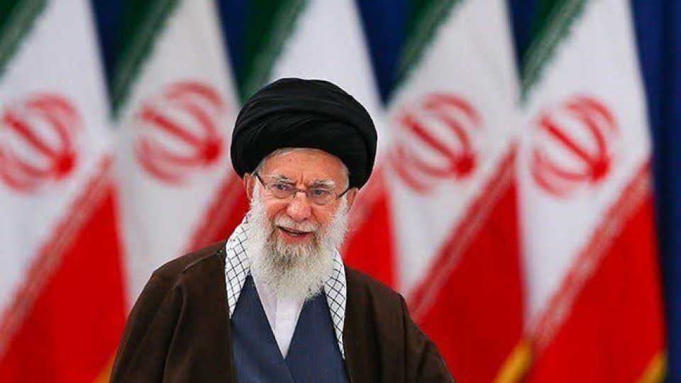 فارسان، در عزای رهبر معظم انقلاب به سوگ نشست