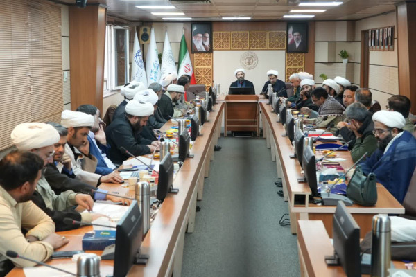چهل‌وسومین نشست سراسری رؤسای ادارات امور قرآنی آغاز شد