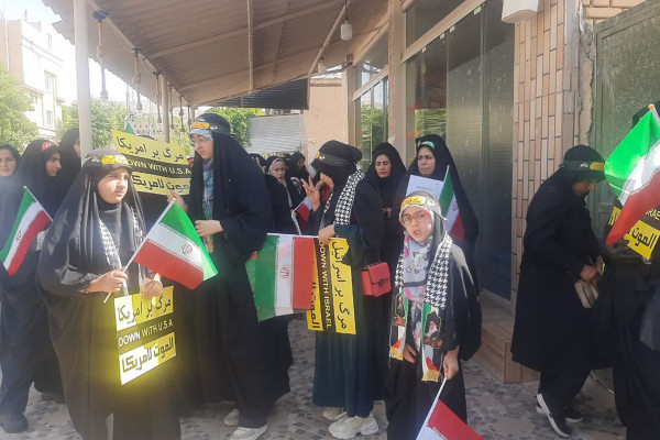 برگزاری اجتماع بزرگ زینبیون شهرستان بدره