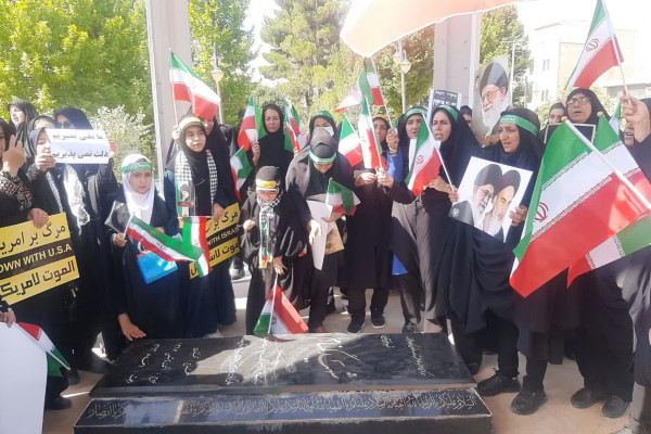 برگزاری اجتماع بزرگ زینبیون شهرستان بدره