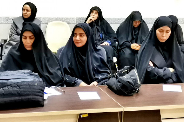 برگزاری کارگاه آموزشی فرق و مذاهب در بدره