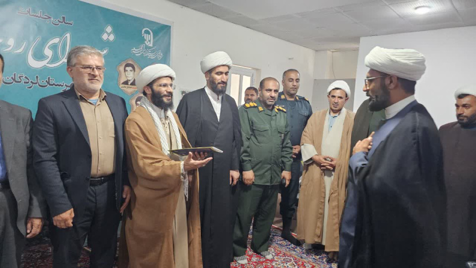آیین سنگرسپاری رئیس اداره تبلیغات اسلامی شهرستان لردگان
