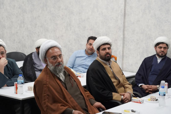 جلسه توجیهی کارشناسان اداره کل تبلیغات اسلامی خوزستان برگزار شد