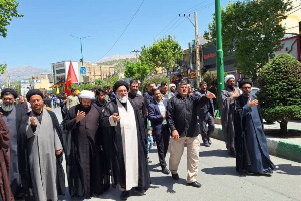 مراسم دسته روی شهادت امام صادق ع در یاسوج برگزار شد