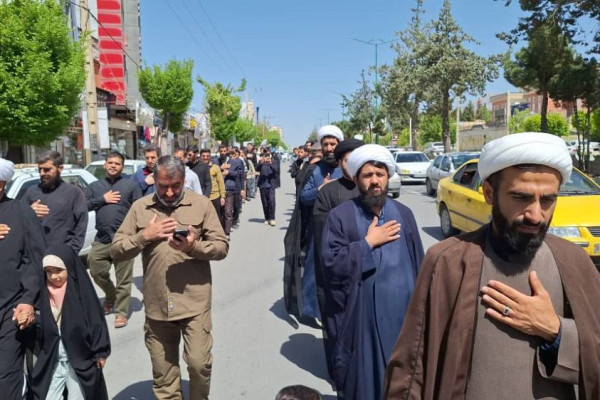 مراسم دسته روی شهادت امام صادق ع در یاسوج برگزار شد
